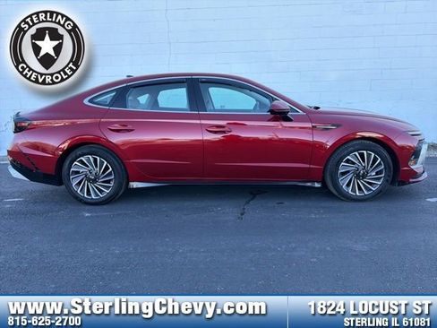 Used 2025 Hyundai Sonata SEL image 6