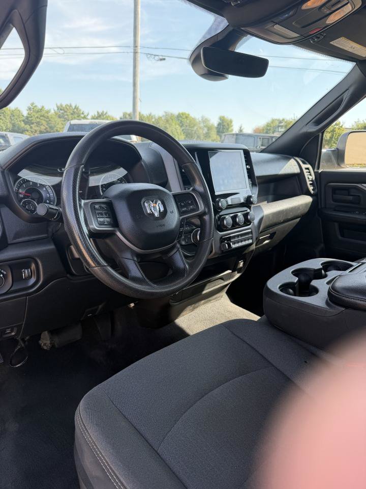 Used 2022 RAM 2500 Tradesman AWD/4WD image 8