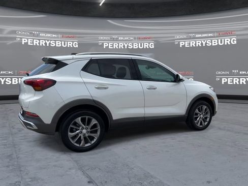 Used 2022 Buick Encore GX Essence w/ Experience Buick Package AWD/4WD image 8