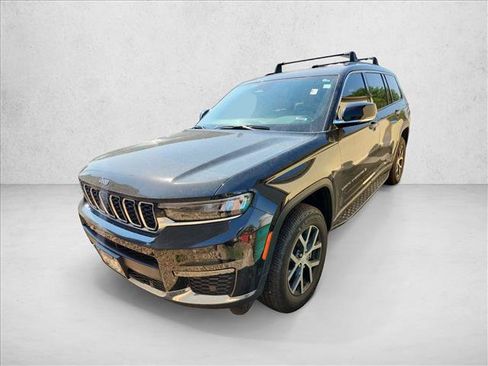Used 2023 Jeep Grand Cherokee L Limited w/ Luxury Tech Group II AWD/4WD image 14