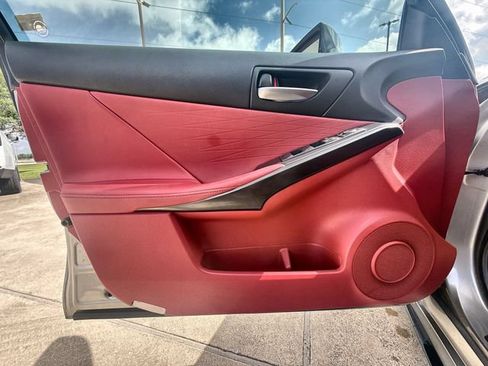 Used 2022 Lexus IS 350 F Sport RWD image 21