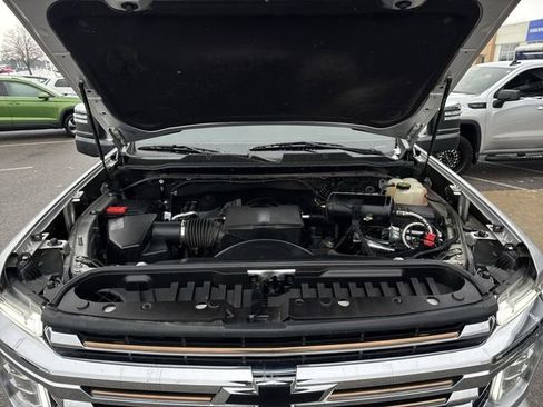 Certified 2022 Chevrolet Silverado 2500 High Country w/ Z71 Off-Road Package image 30