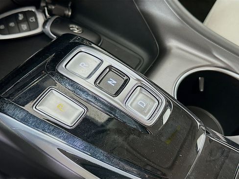 Used 2021 Hyundai Sonata SEL w/ Preferred Accessory Package FWD image 24