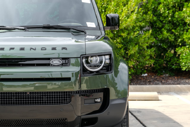 New 2026 Land Rover Defender 110 S AWD/4WD image 51