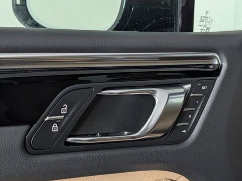 New 2026 Porsche Macan AWD/4WD image 26