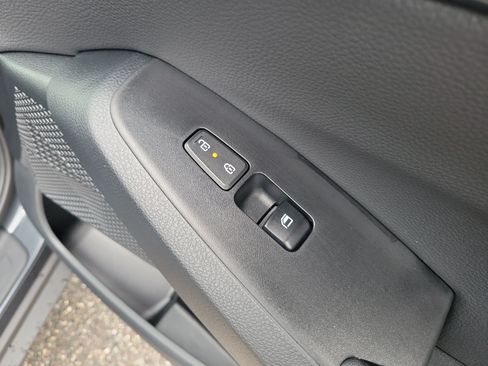 Certified 2026 Kia Seltos EX w/ EX Sunroof Package FWD image 9