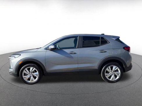 Used 2025 Buick Encore GX Preferred image 9