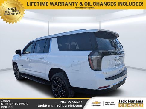 New 2026 Chevrolet Suburban LT w/ Comfort Package AWD/4WD image 5