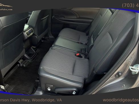 Used 2019 Toyota Highlander Plus image 28