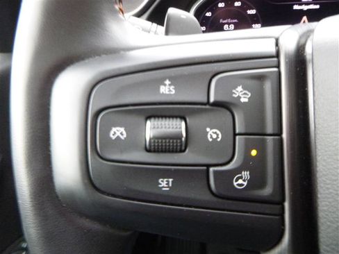 Used 2024 GMC Sierra 1500 AT4 w/ Technology Package AWD/4WD image 14