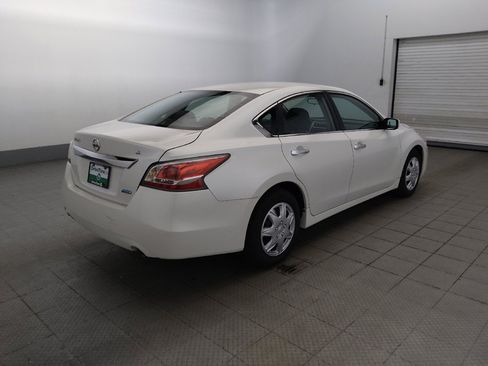 Used 2014 Nissan Altima 2.5 S FWD image 9