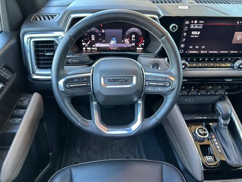Certified 2024 GMC Canyon Denali w/ LPO, Denali Black Edition AWD/4WD image 15
