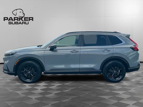 Used 2025 Honda CR-V Sport image 2