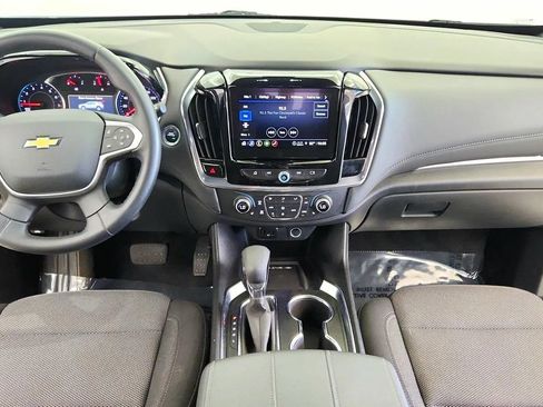 Used 2023 Chevrolet Traverse LT FWD image 27
