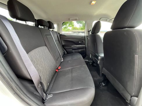 Used 2021 Mitsubishi Outlander Sport LE image 25