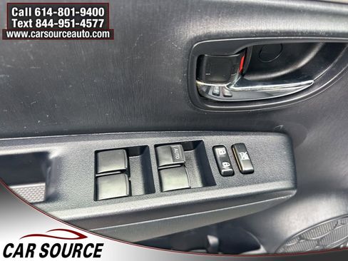 Used 2012 Toyota Yaris LE image 13