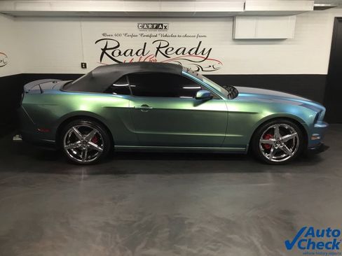 Used 2014 Ford Mustang Premium w/ Comfort Package RWD image 12