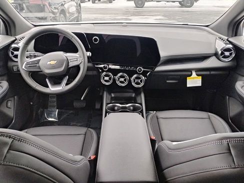 New 2026 Chevrolet Blazer EV LT image 12