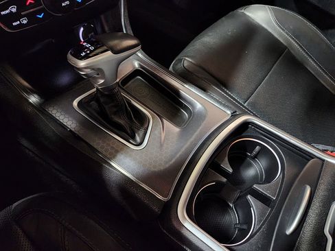 Used 2018 Dodge Charger GT image 39