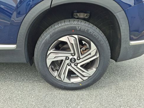 Certified 2023 Hyundai Santa Fe SEL w/ Premium Package AWD/4WD image 9