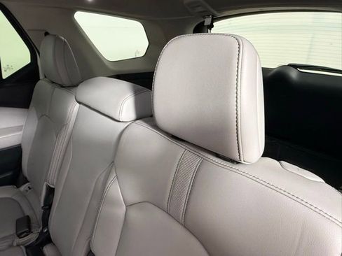 Used 2023 Honda Pilot EX-L image 38