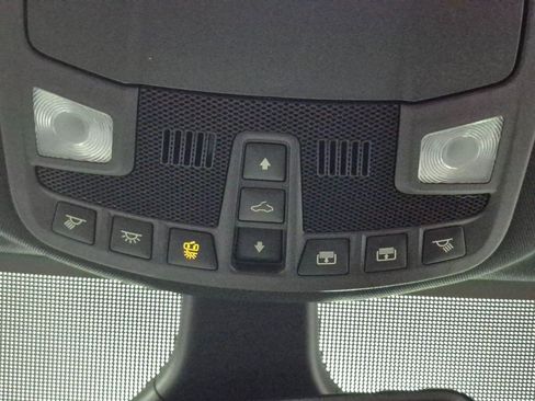 Used 2021 Ford Edge Titanium w/ Equipment Group 301A image 20