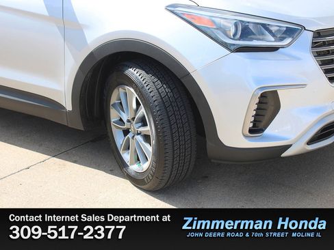 Used 2018 Hyundai Santa Fe SE FWD image 20