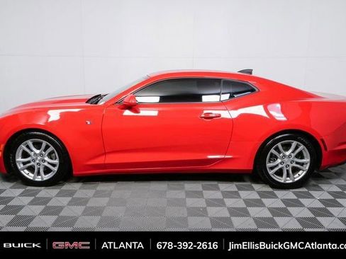 Used 2019 Chevrolet Camaro LT image 19