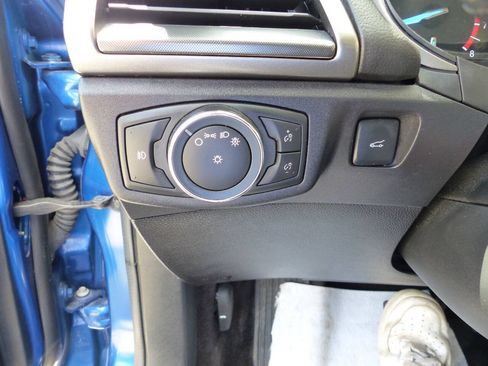 Used 2017 Ford Fusion SE w/ Equipment Group 201A AWD/4WD image 25