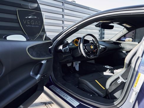 Used 2023 Ferrari SF90 Stradale image 27