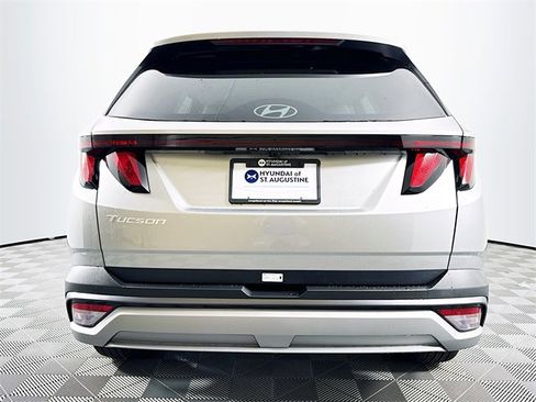 New 2025 Hyundai Tucson SEL image 5