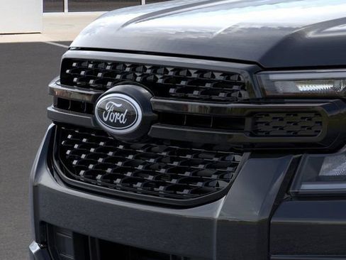 New 2025 Ford Ranger XLT w/ Equipment Group 301A High AWD/4WD image 17