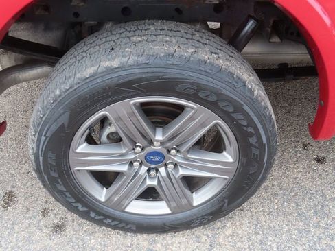 Used 2020 Ford F150 XLT w/ Equipment Group 302A Luxury AWD/4WD image 17