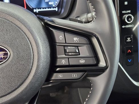 Used 2025 Subaru Forester Premium image 26