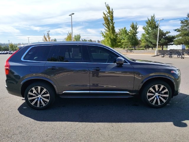 Used 2024 Volvo XC90 B6 Plus w/ Protection Package Premier AWD/4WD image 2