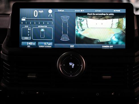 Used 2024 INEOS Grenadier Station Wagon AWD/4WD image 39