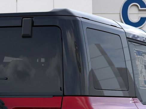 New 2025 Ford Bronco Badlands image 25