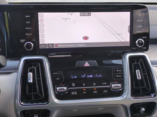 Used 2024 Kia Sorento SX Prestige w/ Panoramic Sunroof Package AWD/4WD image 13