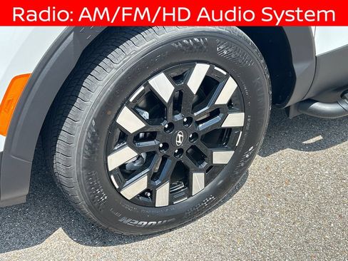 Used 2026 Hyundai Santa Cruz SEL FWD image 10