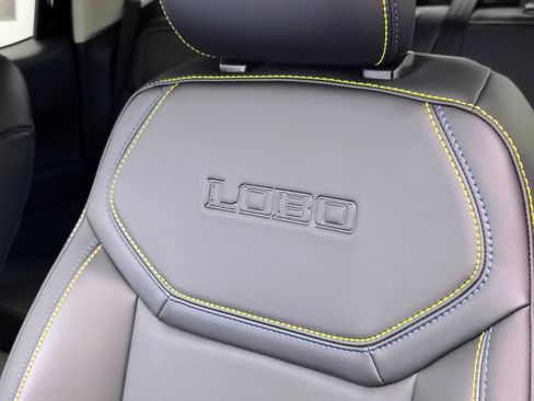 New 2026 Ford Maverick Lobo AWD/4WD image 19