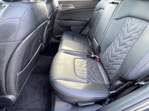 Used 2024 Kia Sportage X-Line image 11