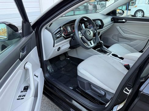 Used 2020 Volkswagen Jetta S w/ Driver Assistance Package image 12