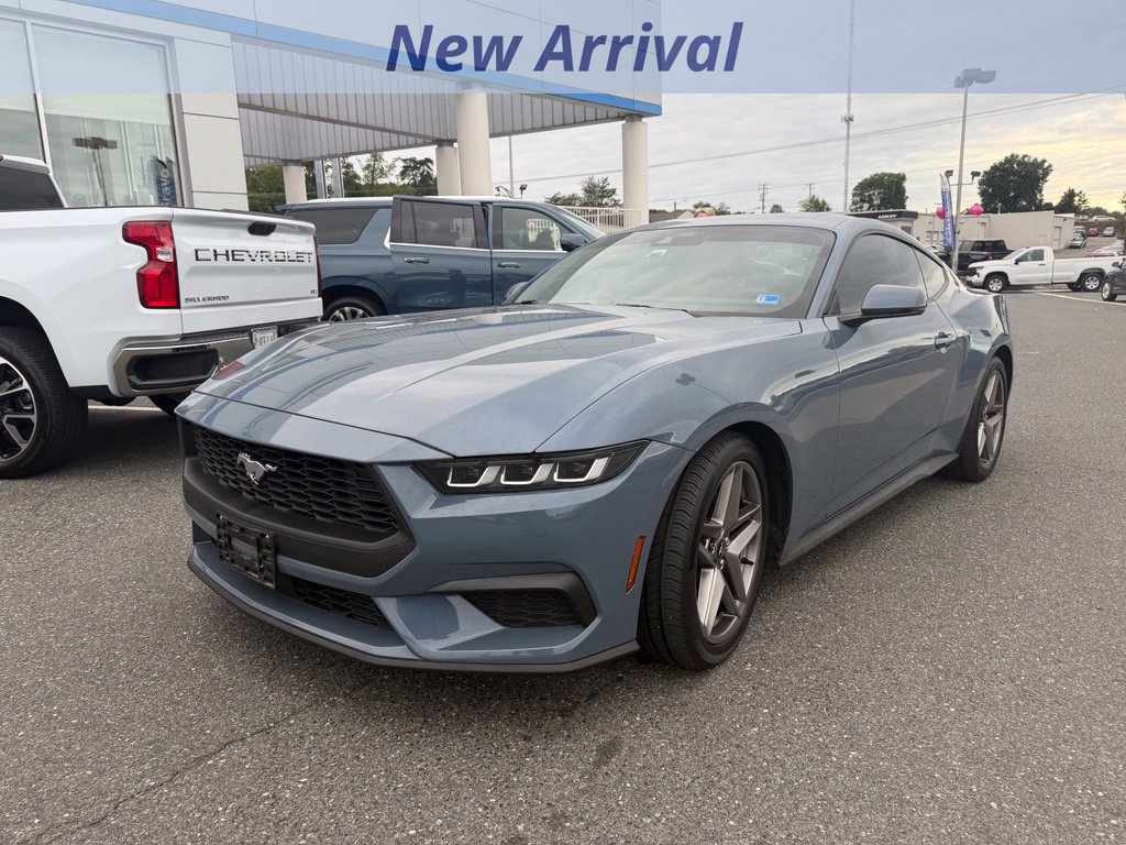 Used 2024 Ford Mustang Premium RWD image 1
