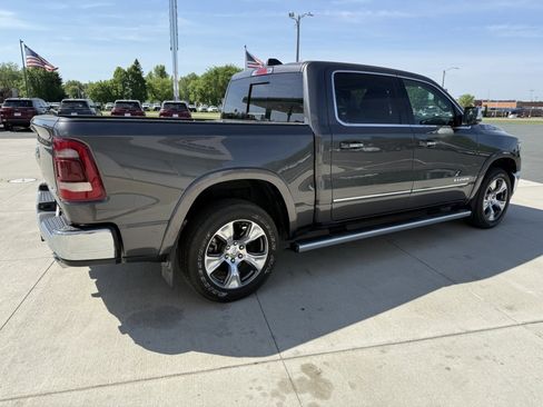 Used 2020 RAM 1500 Laramie AWD/4WD image 8