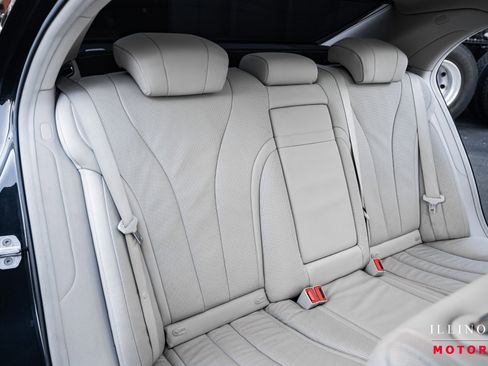 Used 2015 Mercedes-Benz S 550 Sedan w/ Premium 1 Package image 36