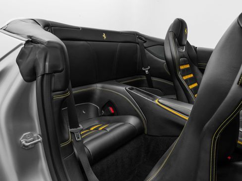 Certified 2023 Ferrari Portofino M image 46