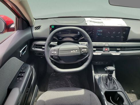 New 2025 Kia K4 EX image 10