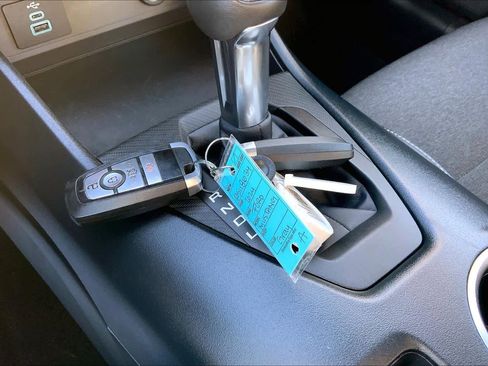 Used 2024 Ford Mustang EcoBoost image 11