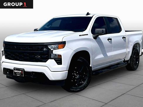 Used 2024 Chevrolet Silverado 1500 Custom w/ Turbomax Blackout Package RWD image 1