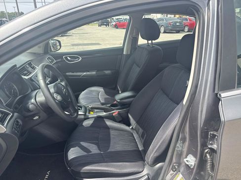 Used 2016 Nissan Sentra SV FWD image 9
